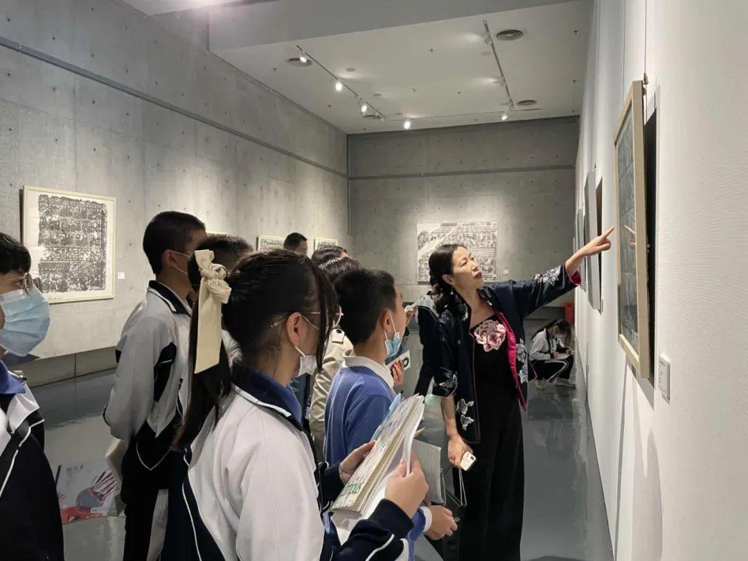 罗湖美术馆举办"中国古代石刻画像书法拓片艺术展"导赏,临摹,传拓体验