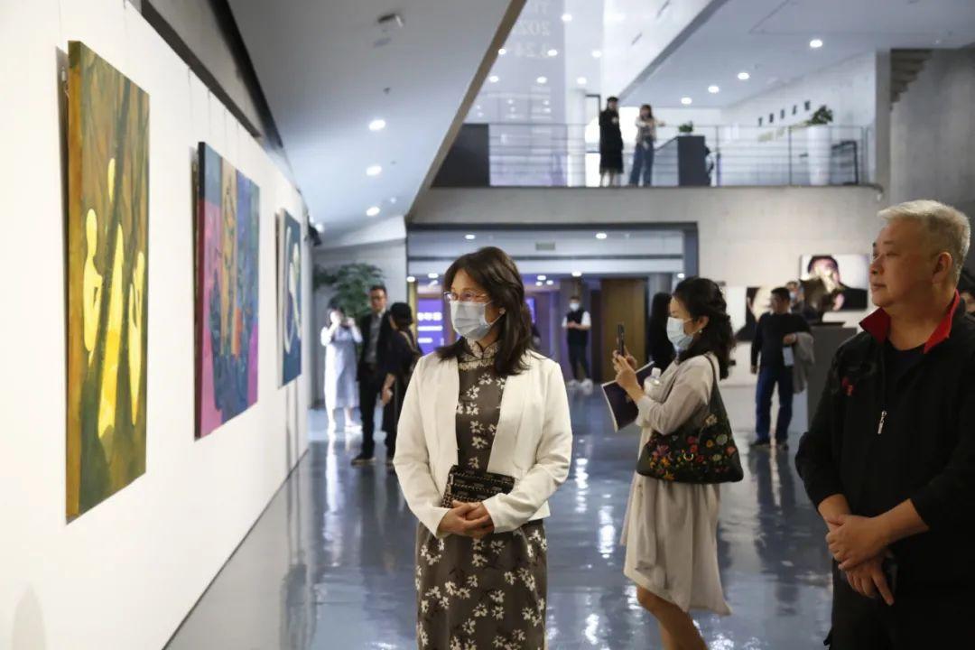 "节奏中的我们——青年艺术家作品邀请展"在罗湖美术馆开幕