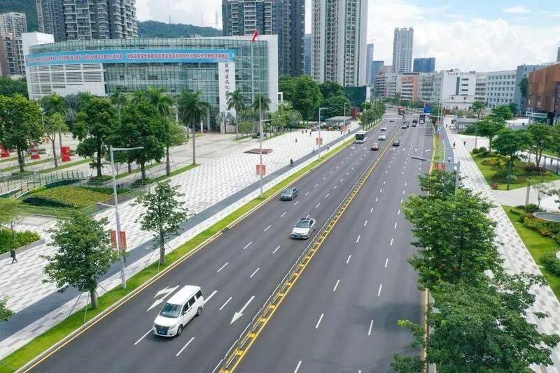 深圳市道路设施品质提升行动优秀项目.