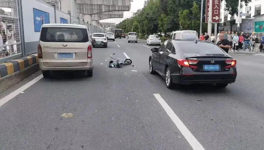 深圳最新车祸死亡图片