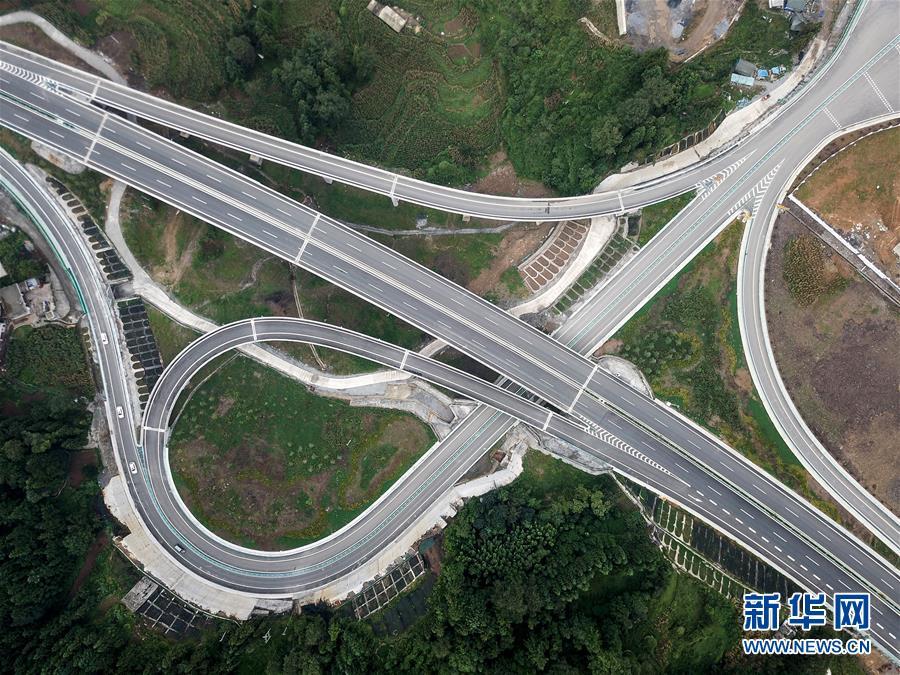 贵州织普高速建成通车全长约52公里